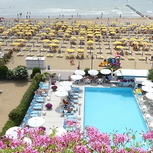 Oxford Hotel Lido di Jesolo